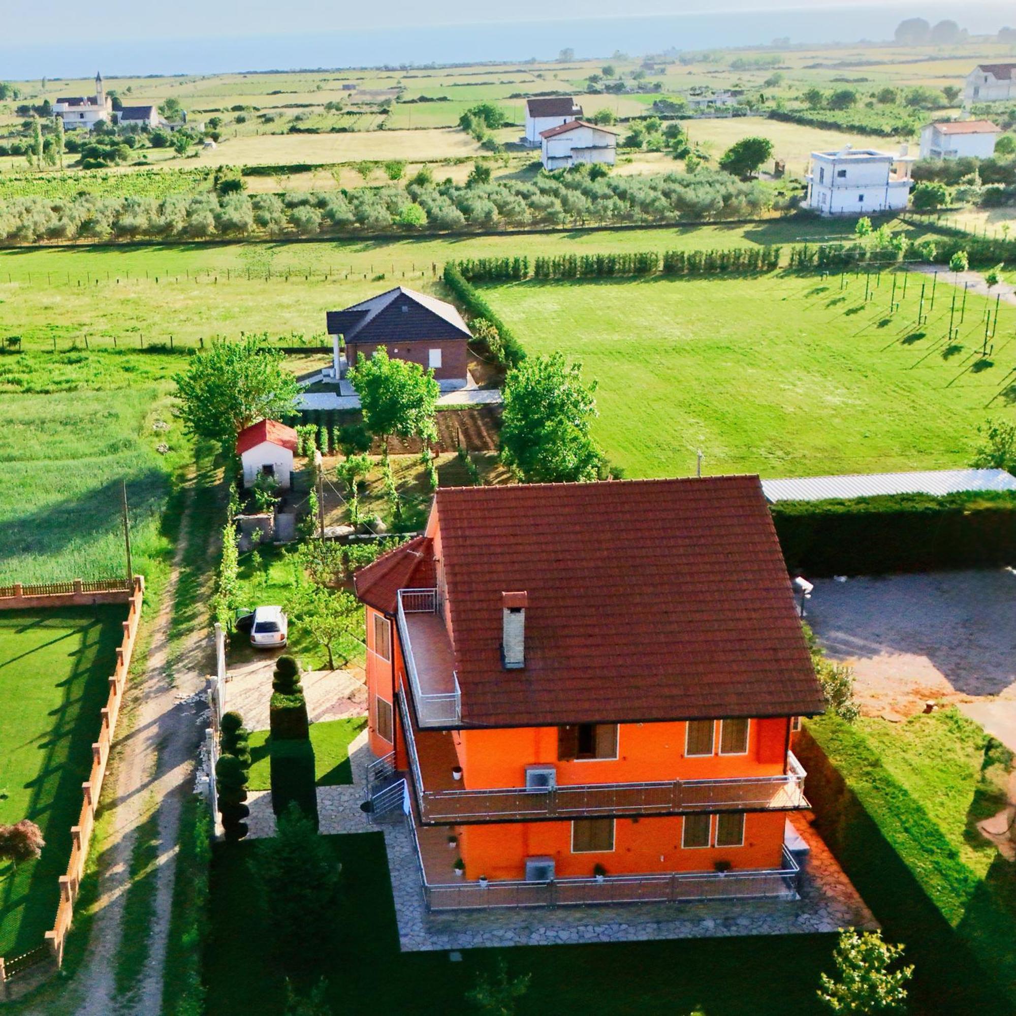 Demaj House Leilighet Grilë